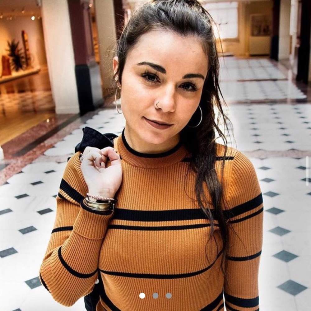 FOREVER 21 Brown/ black tight fitted sweater
